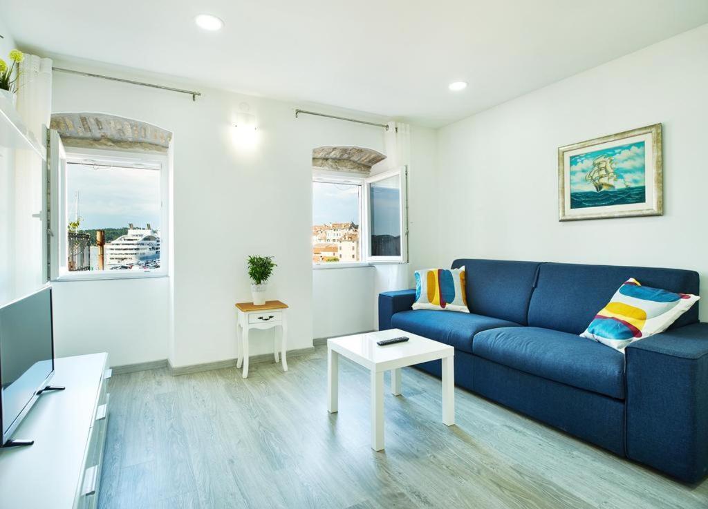 Roviv Apartments In The Old Town By Irundo Ρόβινι Εξωτερικό φωτογραφία